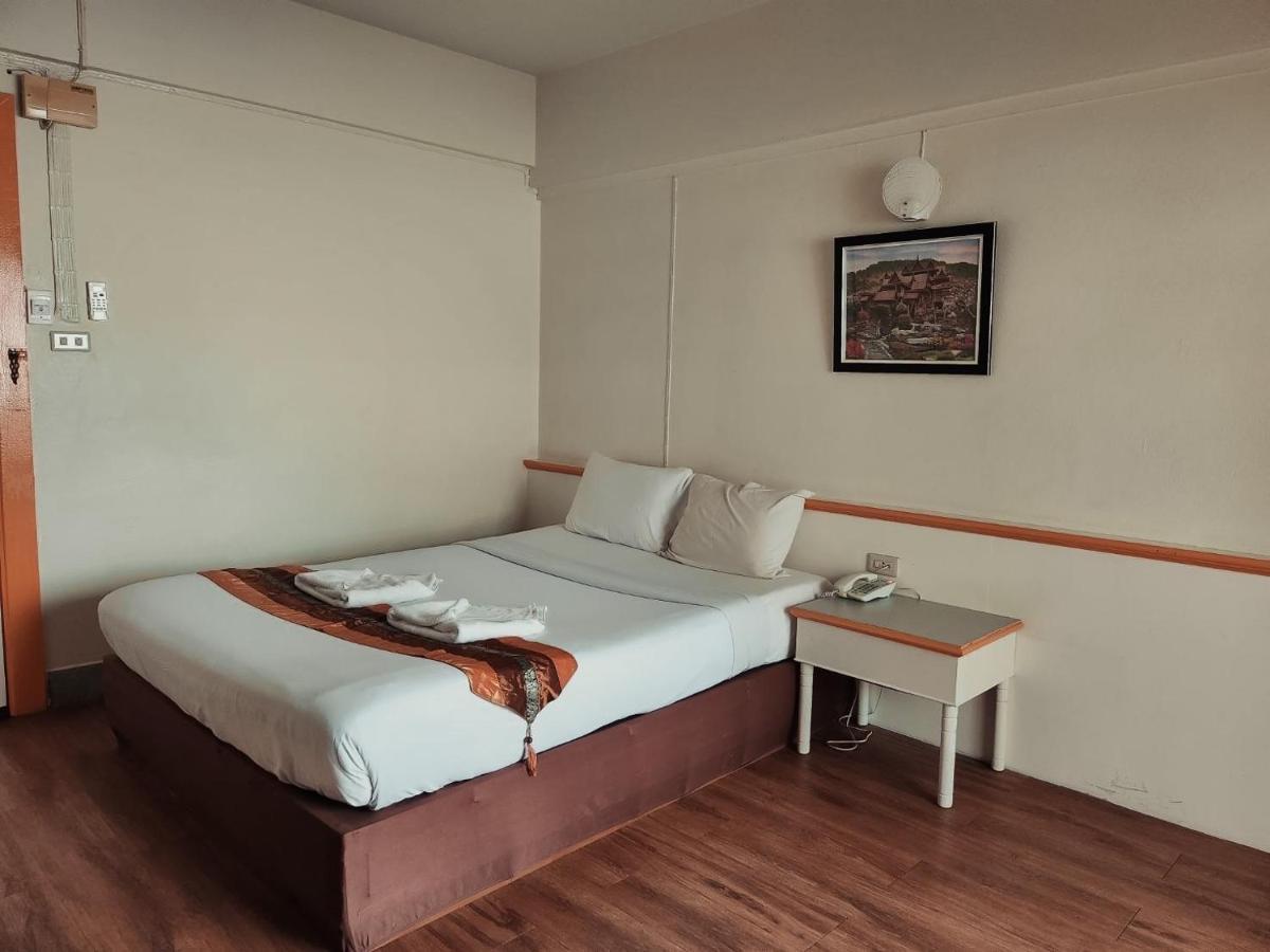 Asia Grand Hotel Хатъяй Экстерьер фото