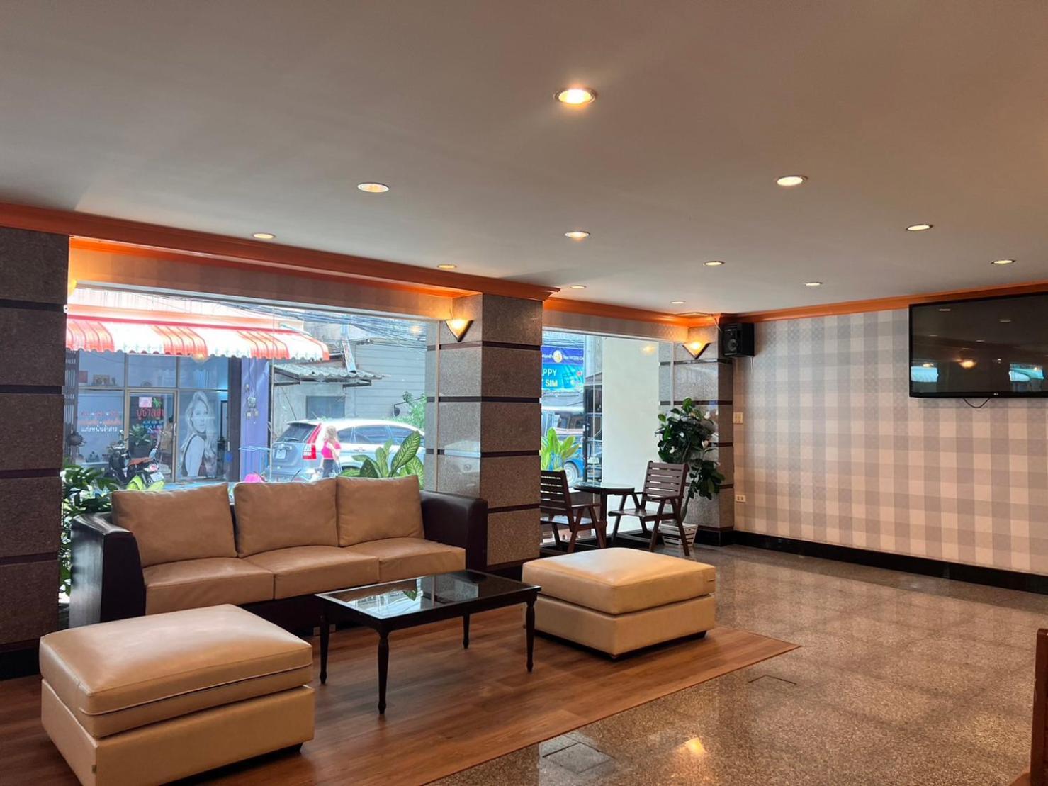 Asia Grand Hotel Хатъяй Экстерьер фото