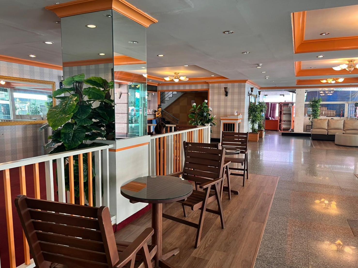 Asia Grand Hotel Хатъяй Экстерьер фото